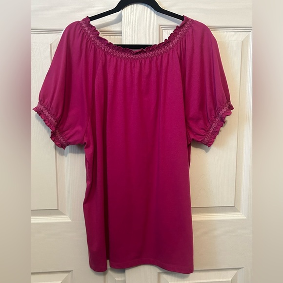 💙Boho style short sleeve Fuchsia Embroidered Blouse 2x - Picture 4 of 4